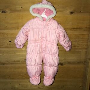 Pink one piece snowsuit 6/9 months faux fur trim metallic pink sunburst